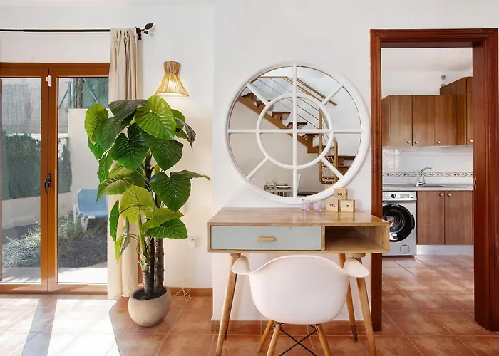 Charlotte Nyaraló *